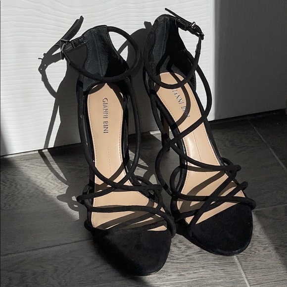 Gianni Bini Black Heels🖤 - Picture 6 of 9